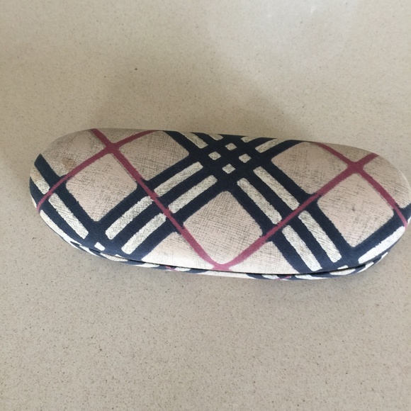 Burberry by Safilo Sunglasses - Picture 8 of 9